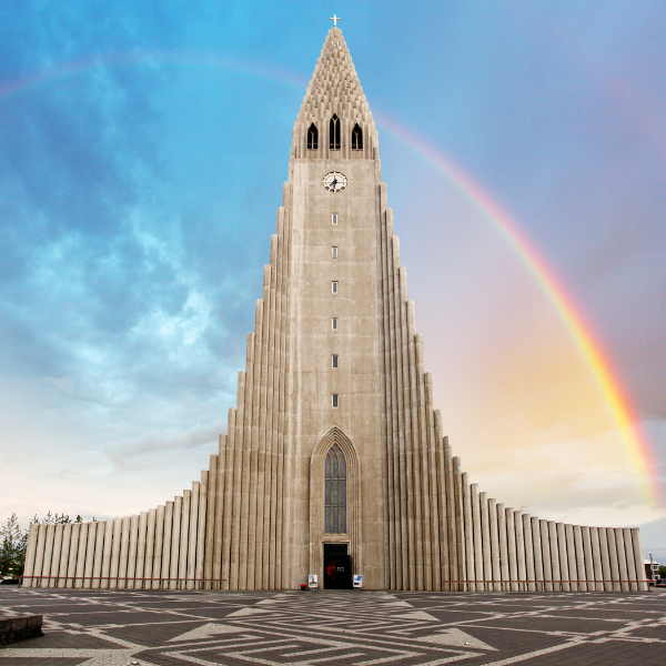 Best Time to Travel to Iceland